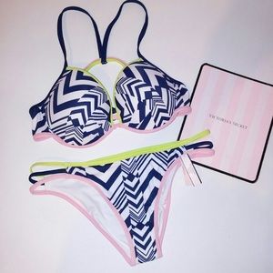 New Victoria’s Secret bikini